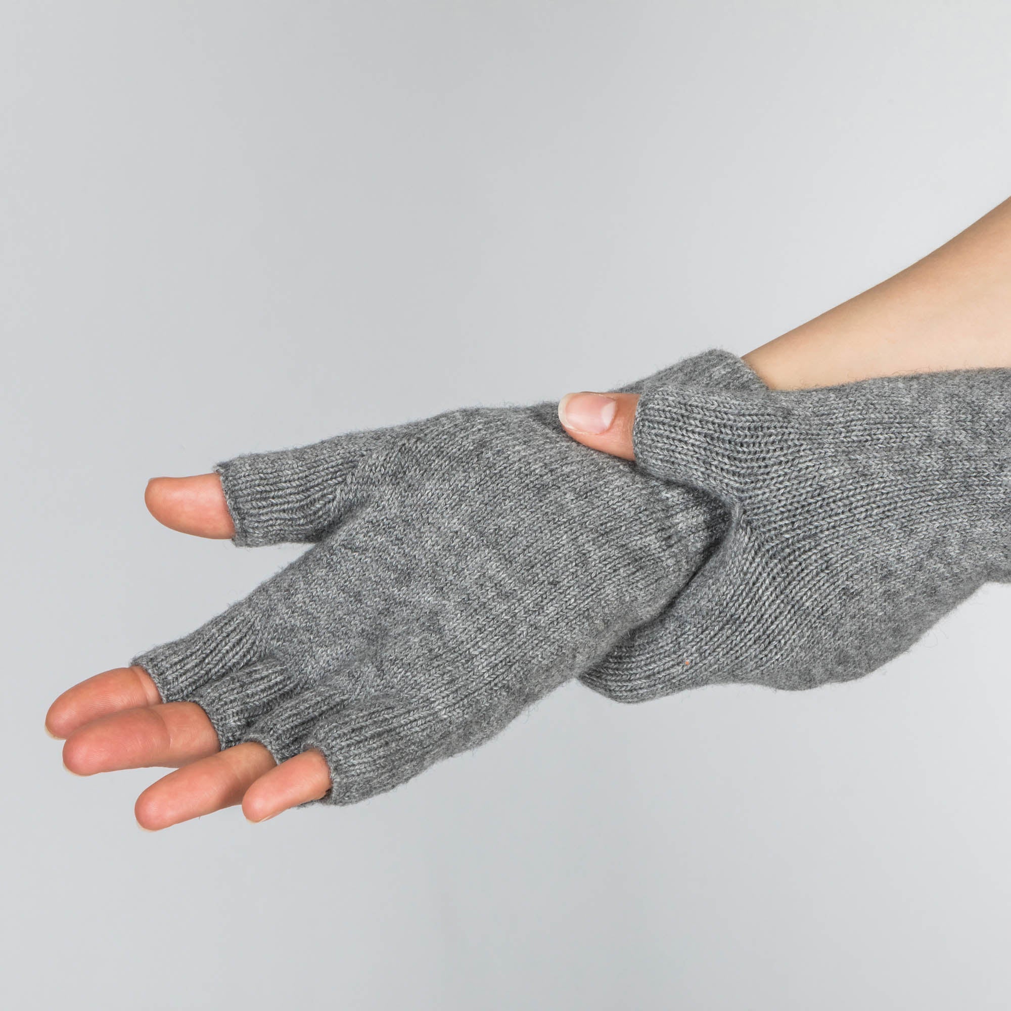 Back On Track Halbhandschuhe – Warme Fingerlose Handschuhe Mit Iontex® Für Bessere Durchblutung, Bei Arthrose & Kalten Händen, Grau Oder Olivegrün